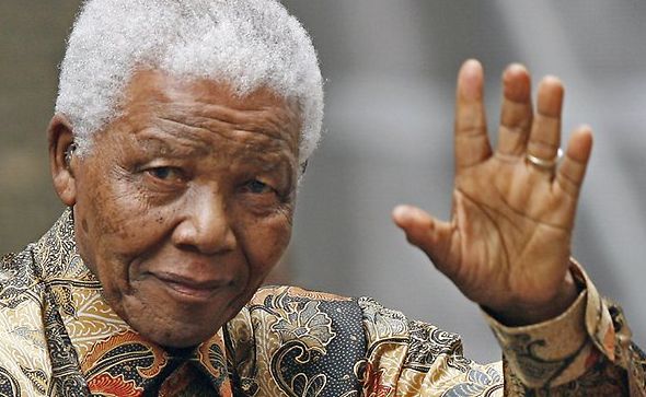 Nas negociações com líderes do apartheid na África do Sul, Mandela respondeu que "renunciar à violência depende dos senhores, não de nós", aduzindo, numa mesa de negociação: "Cavalheiros, não é tarefa minha resolver o seu dilema para os senhores".