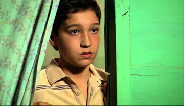Protagonista aos 14 anos, Davi Galdeano estreia ao lado de Eduardo Moscovis, Simone Iliescu e Jonas Bloch. DIVULGAÇÃO 