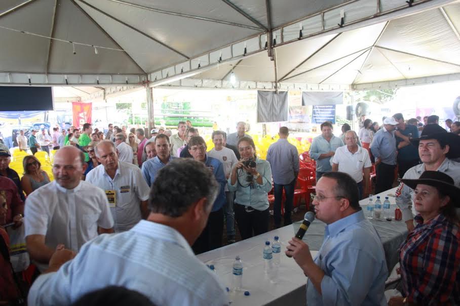Pedro Taques no cita o desmatamento zero em evento do agronegcio (Foto: Rai Reis) 