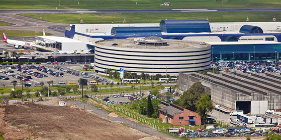 Vista aérea do aeroporto Salgado Filho em 2014 | Foto: Gabriel Heusi/ME