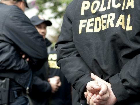 Três delegados federais são presos em ação que investiga fraudes na Previdência. |Foto: Agência Brasil.