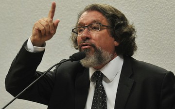Pedido de prisão de Lula “talvez tenha sido a peça mais inócua que vi em toda a minha vida” , diz advogado|Foto: Memória EBC/Reprodução RBA