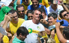 Deputado federal Jair Bolsonaro (PSC-RJ) na manifestação do domingo (13). WILSON DIAS/AGÊNCIA BRASIL 