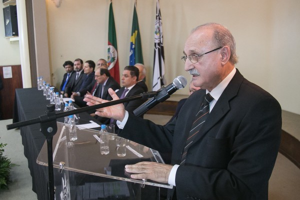 Secretário Jacini disse que os resultados do trabalho da Polícia devem ser reconehcidos| Foto: Guilherme Santos/Sul21