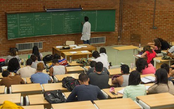 Sala de aula: cortes devem afetar o Plano Nacional de Assistência Estudantil (Pnaes) | Foto: Memória/EBC