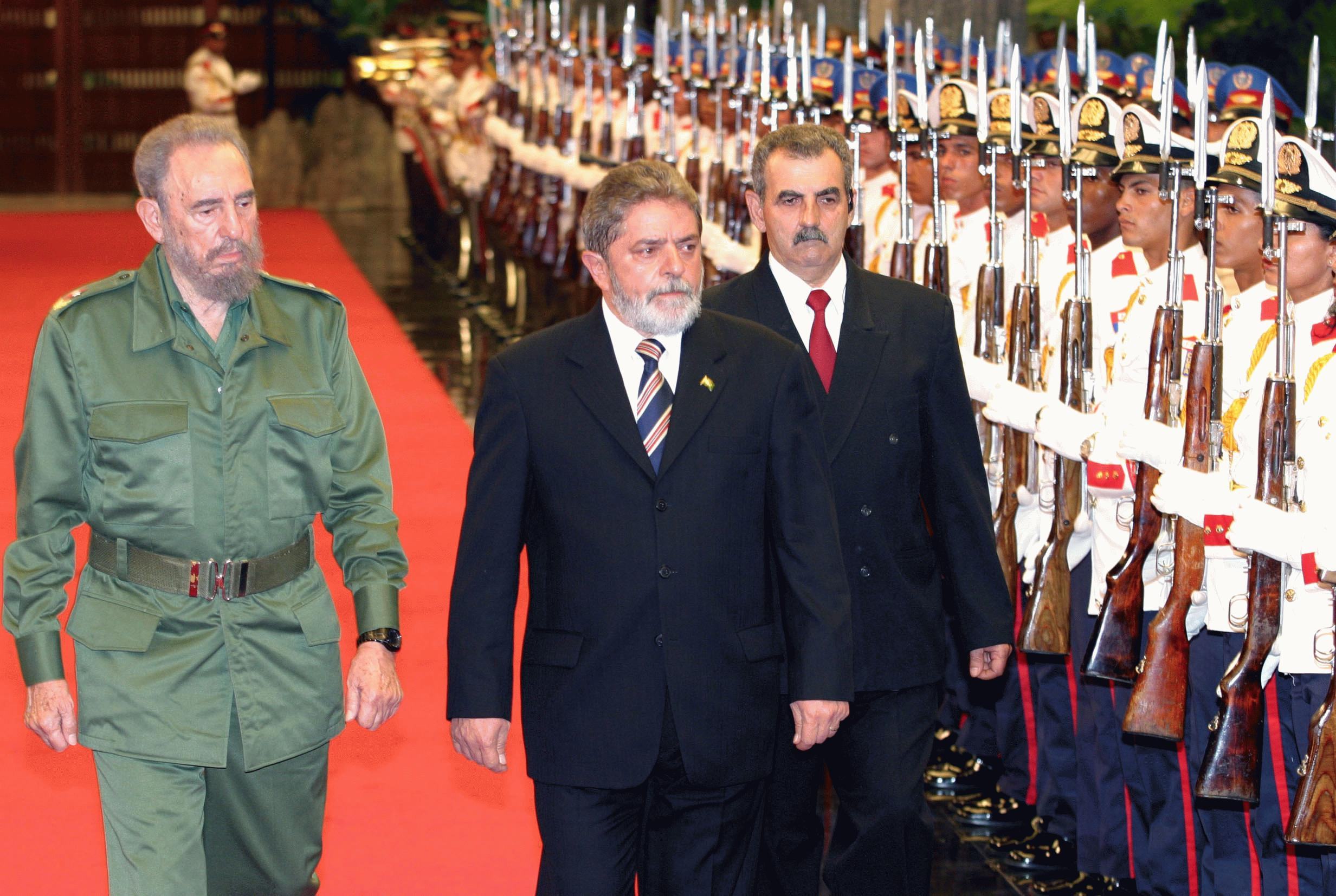 Fidel na posse do presidente Lula, em 2003. Antônio Milena/ABr 