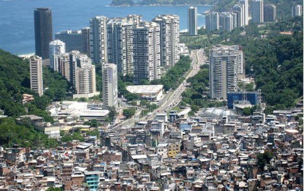 Sem modificar desigualdade de gênero e raça pela via tributária, Brasil segue um 'paraíso' para os mais ricos. |Foto: CC / ONU