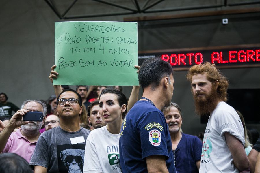02/01/2017 - PORTO ALEGRE, RS - Votação da Reforma Administrativa na Câmara Municipal de Porto Alegre. Foto: Maia Rubim/Sul21