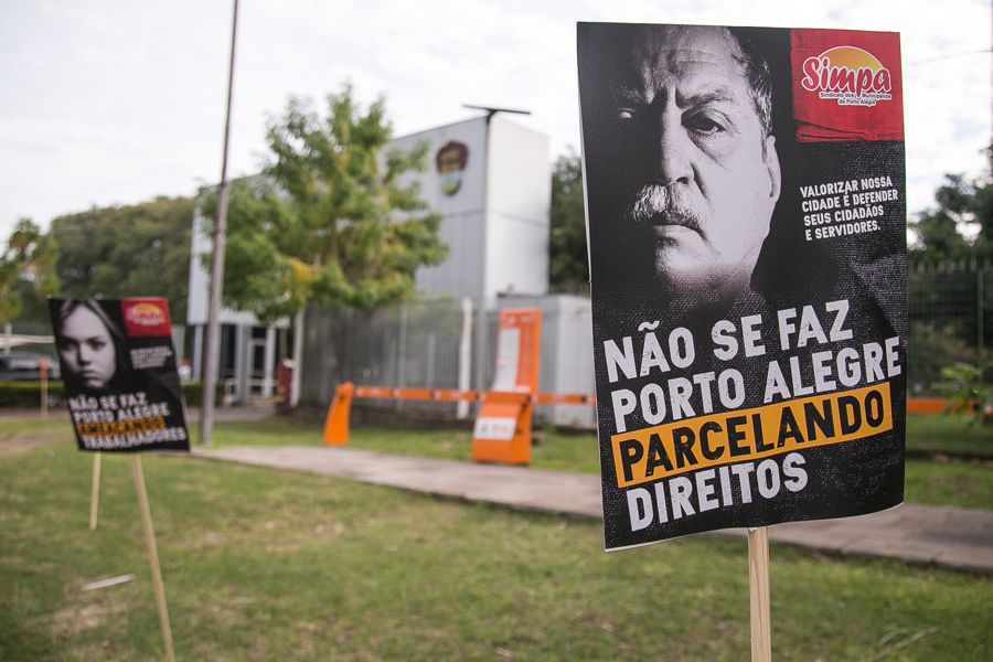 Resultado de imagem para Marchezan em Porto Alegre charges