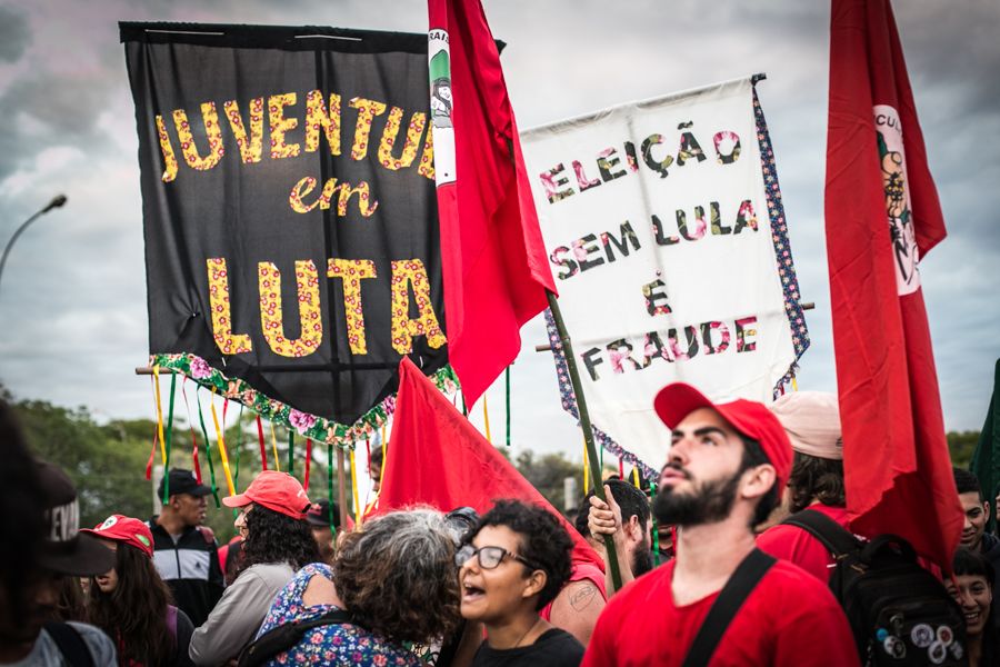 Personalidades denunciam perseguição a Lula em manifesto em defesa da  democracia - CUT-SP