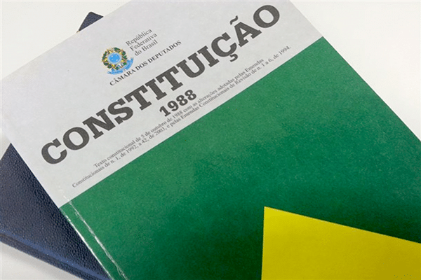 Constituição Federal de 1988 (Reprodução)